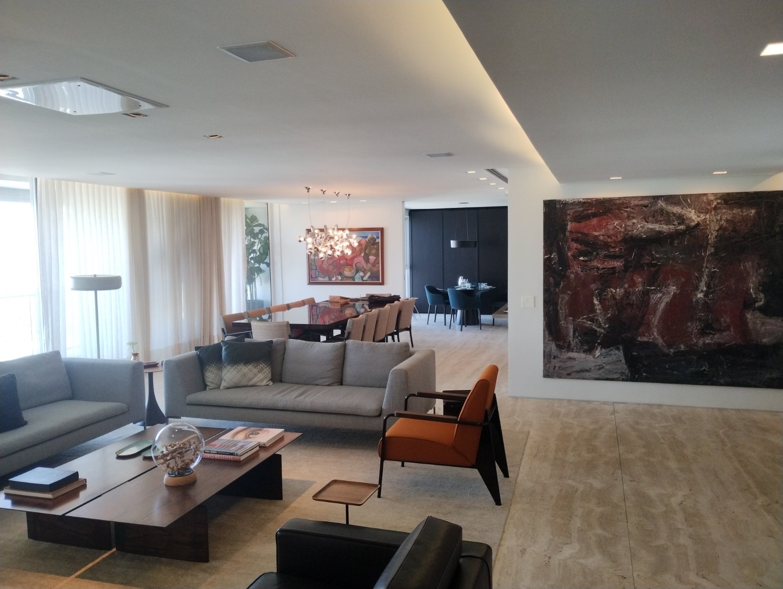 Sala de estar e jantar de projeto realizado pela RTJ